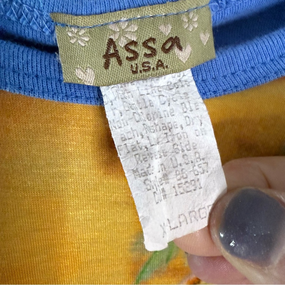 Colorful Graphic Tank Top - Picture 6 of 8